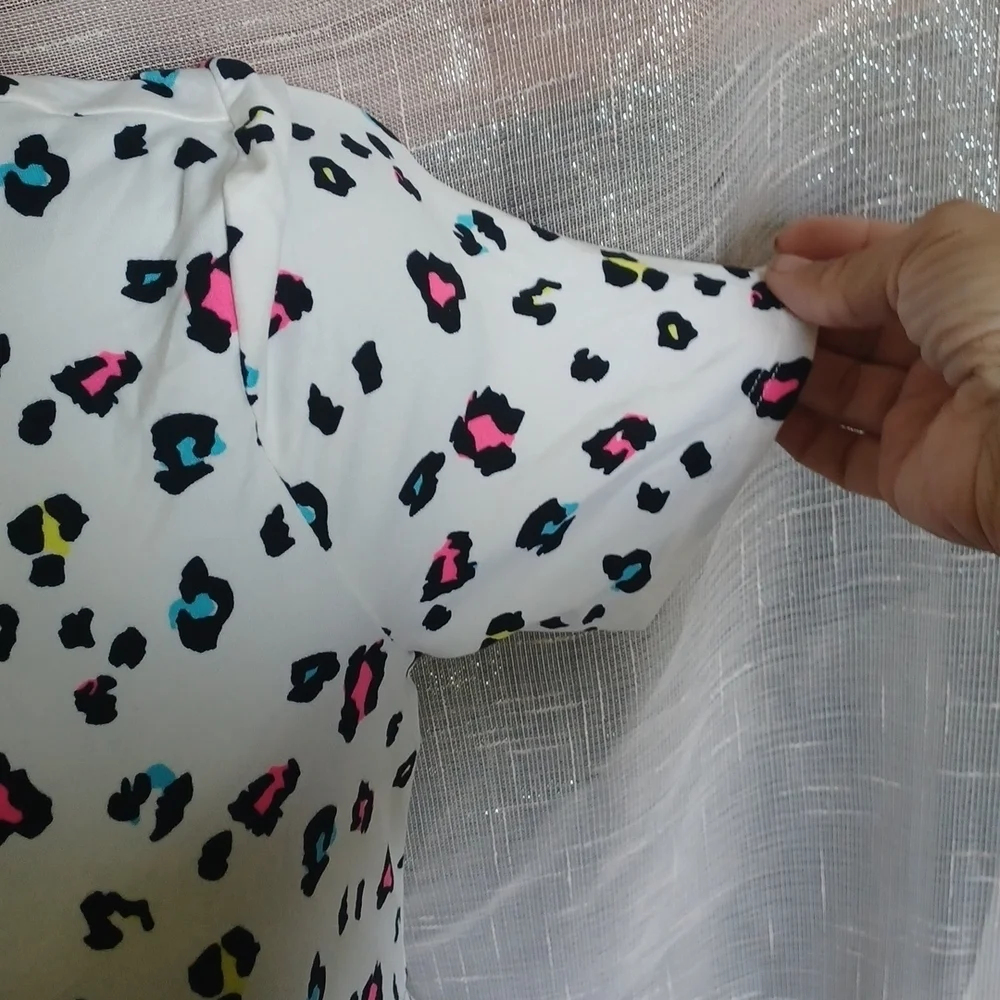 Squeese Girls leopard dress, cream, pink, blue, Sz 10/12, stretchy